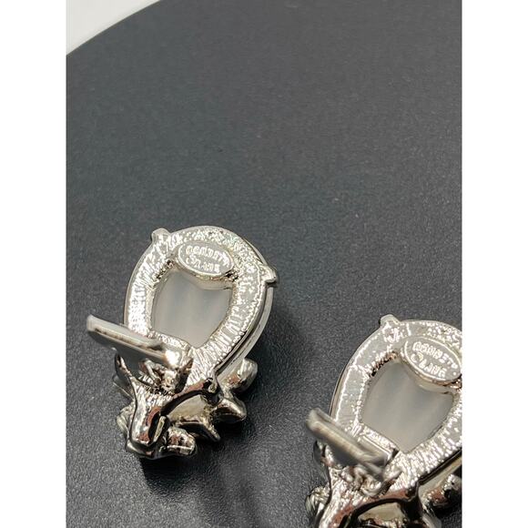 Kenneth Jay Lane White Lucite & Clear Crystal Clip-On Earrings - Picture 9 of 12